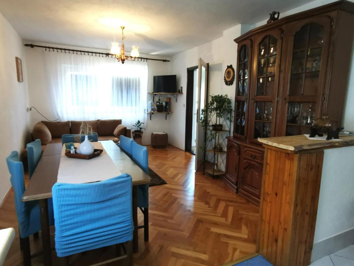 Apartman Pavelic Lovinac (Lika-Senj) Exterior foto